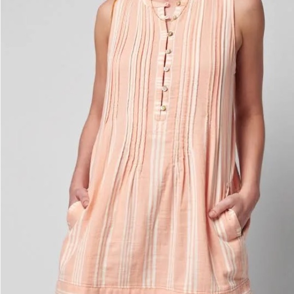 Isha Dress by Faherty Brand